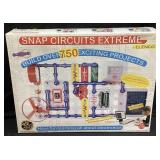 ELENCO SNAP CIRCUITS EXTREME, IN THE BOX