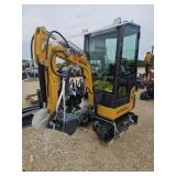 NEW AGT QK18RXS-C Mini Excavator w/Air