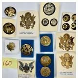 U.S. OFFICER HAT & LAPEL BRASS INSIGNIA - EAGLES