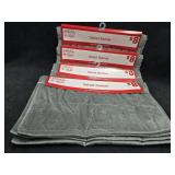 (4) NIP Velvet Table Runners 13"ï¿½68"