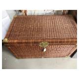 Wicker trunk