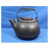 Wagnerware Cast Iron Lidded Kettle