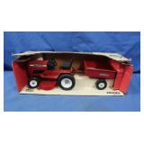 NIB Snapper Lawn Tractor & Trailer 1:12 Scale