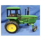 John Deere 4450 Tractor