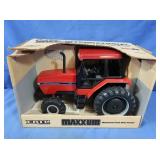 NIB ERTL Case 5130 Maxxum Tractor