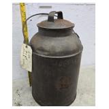 Lisk 20qt milk can - Railroad estate