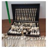 60+ piece set William Rogers very pretty flatware