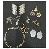 Bag misc. earrings, pendants and pieces *most