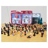 HO and Holiday Village miniature accessory lot of