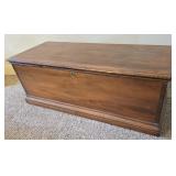 Early 6 board dovetailed blanket chest