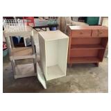 Assorted small furniture