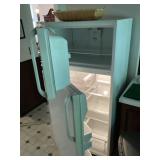 Frigidaire refrigerator -- working