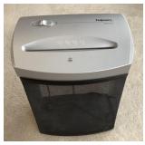 Fellowes paper shredder