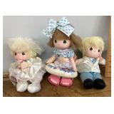 3 Precious Moments dolls