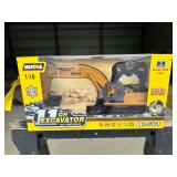 Hulna 1:16 Die Cast Remote Control 11 Channel Excavator - NIB