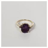 14kt gold ring with diamond and amethyst stone