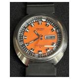 Vintage SEIKO orange monster 70m automatic watch