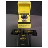 Mens quartz wristwatch with box