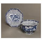 English Chinoiserie Blue & White Transferware Bowl