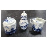 3 Pc blue & white porcelain