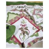 King size Christmas quilt w/ 5 shams