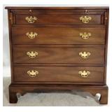 Kittinger 4 Drawer Bachelor Chest