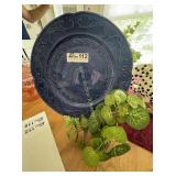 Blue plate with holder and small floral