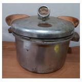 Old National Pressure Cooker