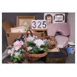 Basket W/ Artificial Flowers - Pictures - 2 Balls-