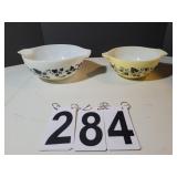 2 Pyrex Gooseberry Cinderella Bowls