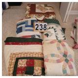 5 Patterned Quilts