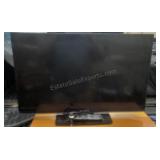 Sharp 32in TV with remote. Model LC-32LB150U