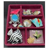 Tray od Animal Pin/ Brooches