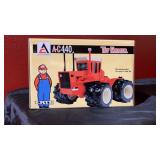 1/32 scale Allis Chalmers A-C 440 Toy Farmer