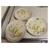 Texas Ware vintage yellow rose plates (6)