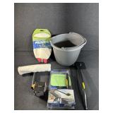 Car windshield cleaners, bucket