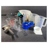 Plastic and Glass measuring cups