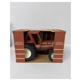 Hesston 1:16 Model 980DT 4-wheel drive