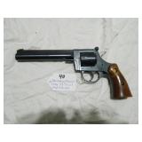 #40 NEW ENGLAND FIREARMS 22 ULTRA Mag 5 ½” 6 Shot Revolver Mod R22-094