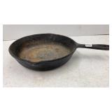 8in Cast Iron Skillet with Fire Ring