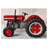 Massey-Ferguson 135 Die-Cast Tractor