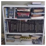 3 Shelf Bookshelf (approx 30" x 12" x 31") w/