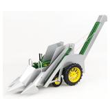 1/16 John Deere JD Model BN w New Idea Corn Picker