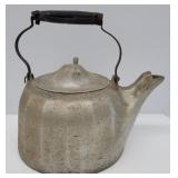 (AA) Wagner Ware Sidney O Colonial Tea Kettle