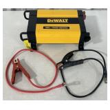 (CZ) DeWalt 1000W Power Inverter