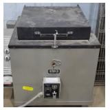 Amaco Electric Kiln (Model HF96) (33"ï¿½29"ï¿½33"