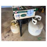 Deep fryer with propane tanks