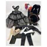 4 Gene Doll Clothing Sets, 