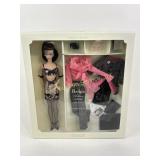 Silkstone Barbie 2002 "A Model Life" Giftset, Li