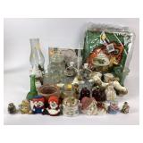 Mixed Decorative Collectibles with Oil Lamps, Glas